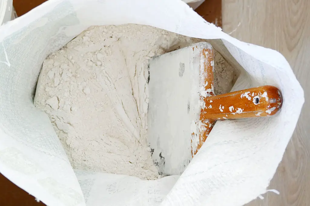 Bulk Plaster & Additives