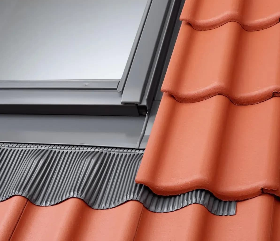 Velux EDJ SK06 2000 Pro+ Recessed Flashing Set 1140 x 1180mm (BDX Insulation/BFX Underfelt Collar)