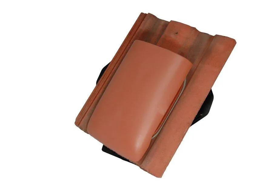 Redland Renown 8.8k Thruvent Farmhouse Red